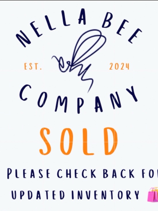 Patricia Nash Handbags - Patricia Nash | Leather Wristlet w/ Tooled Design in “Lava”